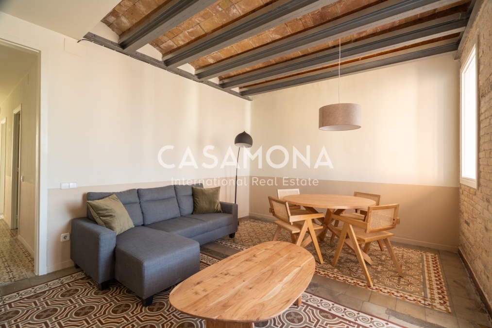 Impressionant apartament d'1 habitació amb terrassa privada al cor de Sant Antoni Impressionant apartament d'1 habitació amb terrassa privada al cor de Sant Antoni