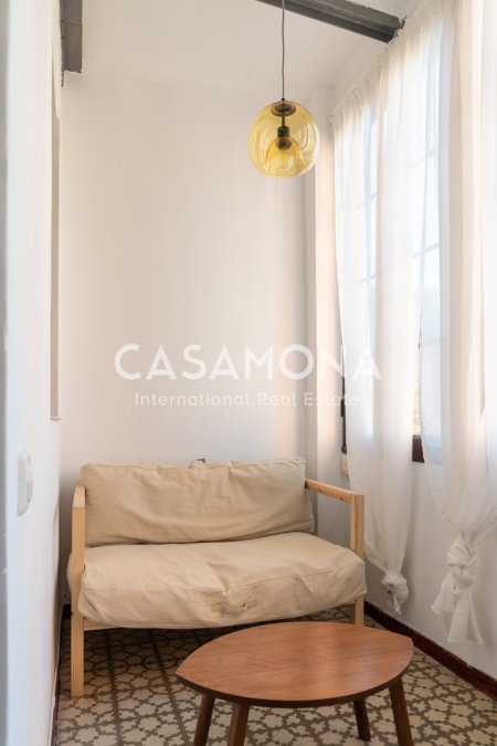 Stunning 1 Bedroom Apartment with Private Terrace in the Heart of Sant Antoni 