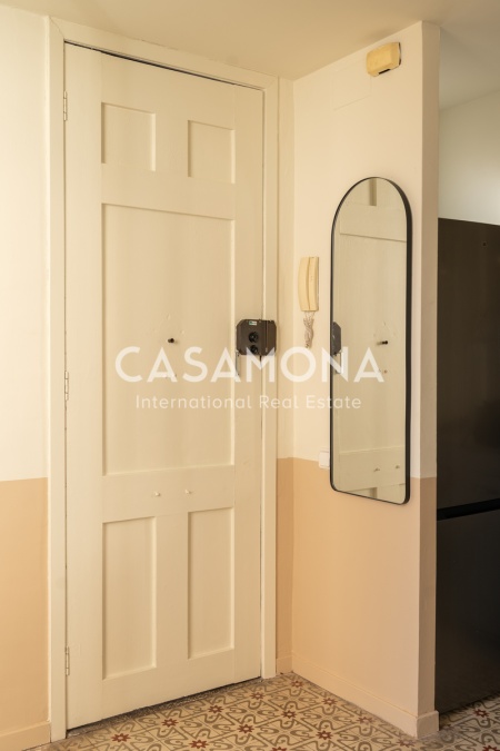 Impressionant apartament d'1 habitació amb terrassa privada al cor de Sant Antoni Impressionant apartament d'1 habitació amb terrassa privada al cor de Sant Antoni