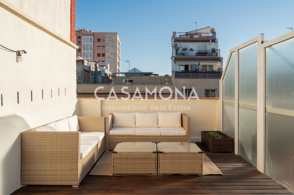 Stunning 1 Bedroom Apartment with Private Terrace in the Heart of Sant Antoni 
