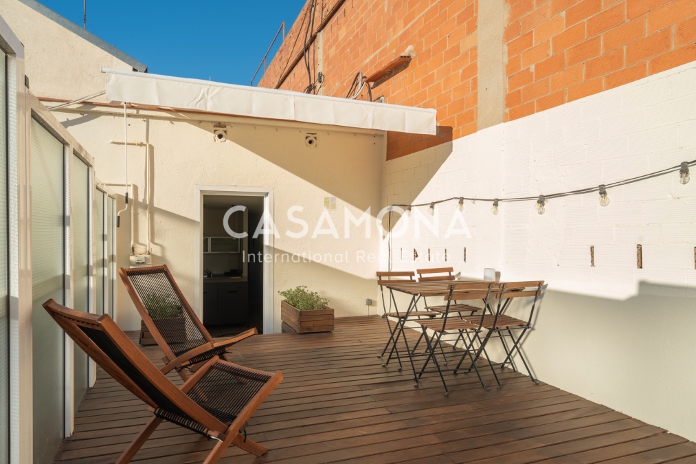 Stunning 1 Bedroom Apartment with Private Terrace in the Heart of Sant Antoni 