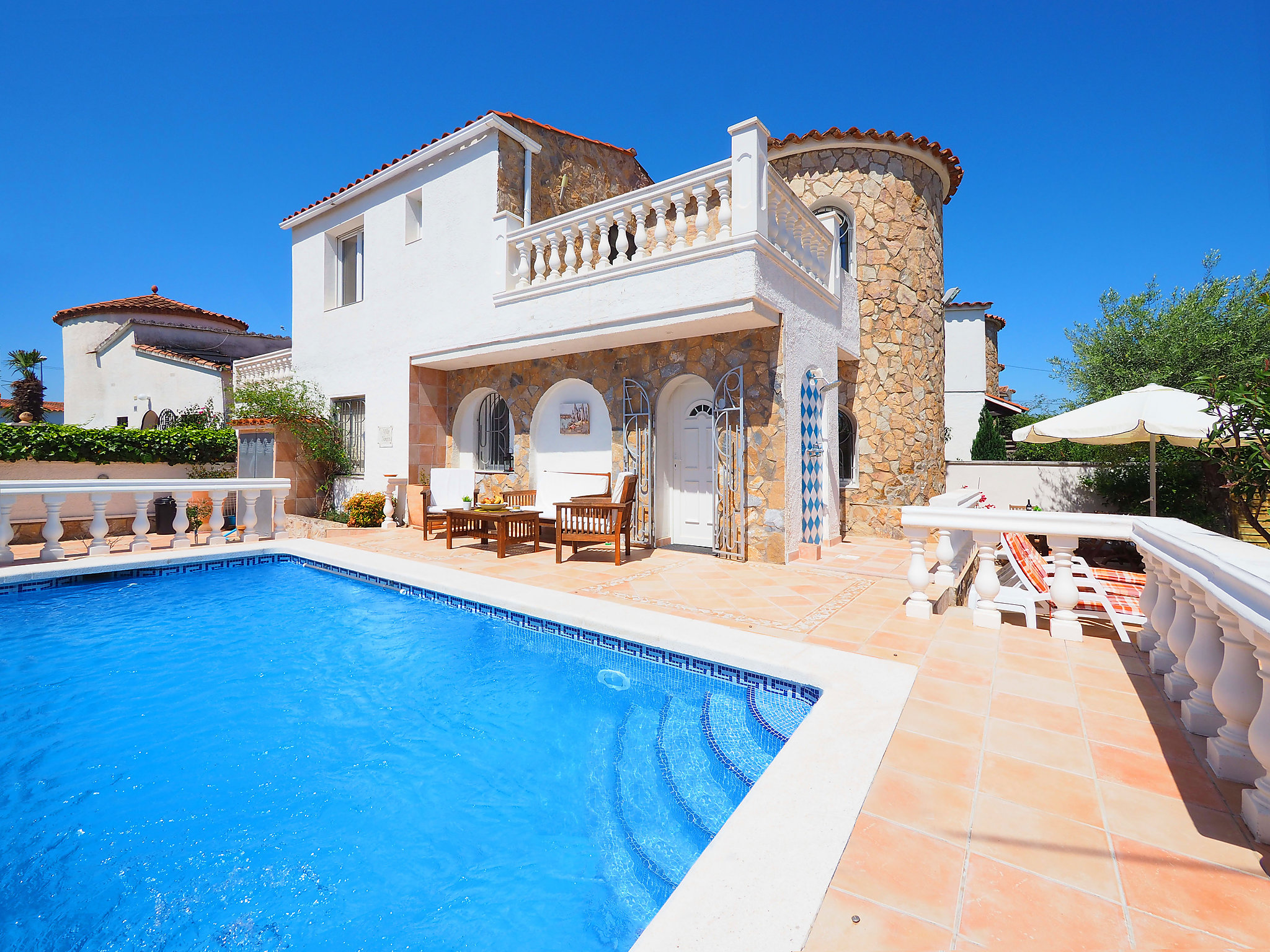 Foreigners are buying more and more houses in Spain in 2022, now is the perfect time to sell! 4 Foreigners are buying more and more houses in Spain in 2022, now is the perfect time to sell!